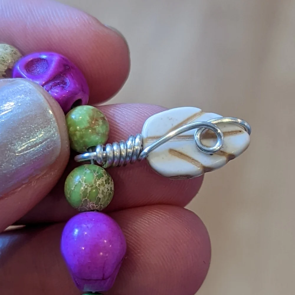 FINAL PRICE Magenta Lime Beige Tropical Gemstone Skull Leaf Charm Bracelet - Picture 6 of 8